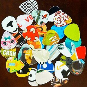 (50) BASS GUITAR PICKS MUSICAL INSTRUMENT TOOLS ~ RECYCLED FINGER PICKS